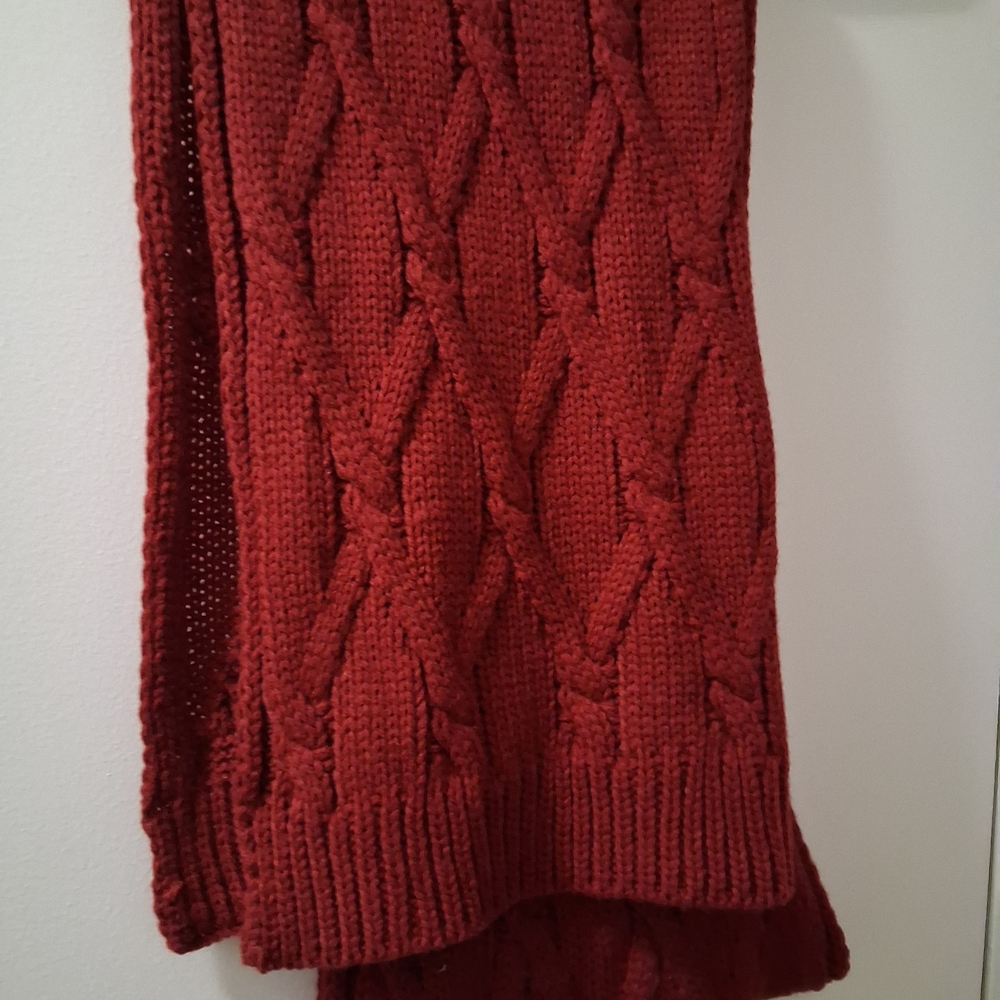 Forever 21 Burgundy Knit Scarf - Picture 3 of 9